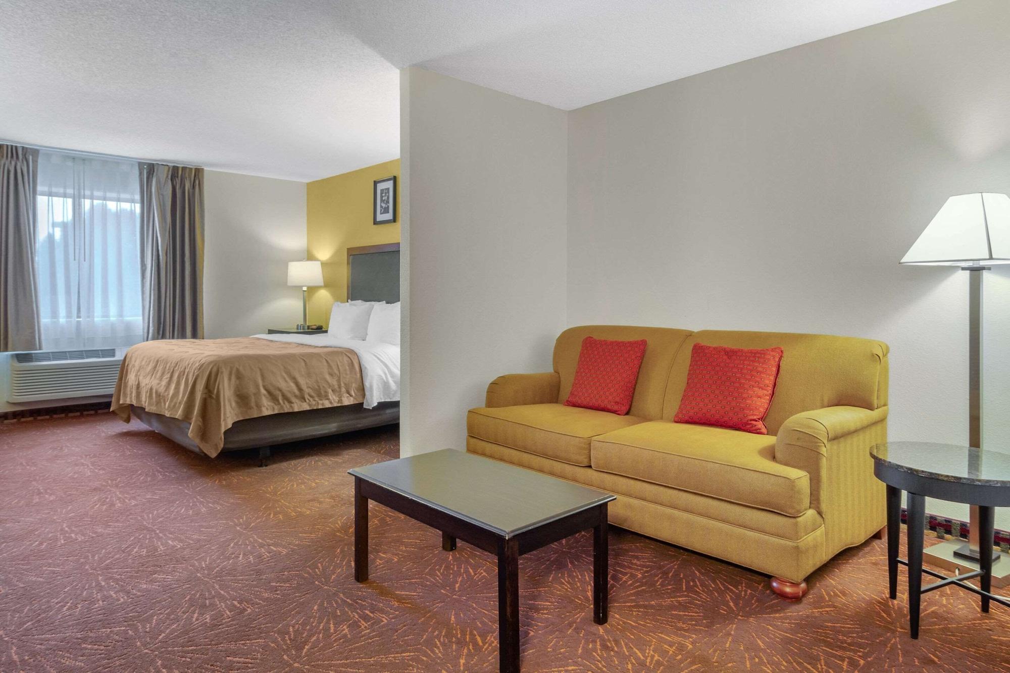 Quality Inn & Suites Lakewood - Denver Southwest Zewnętrze zdjęcie