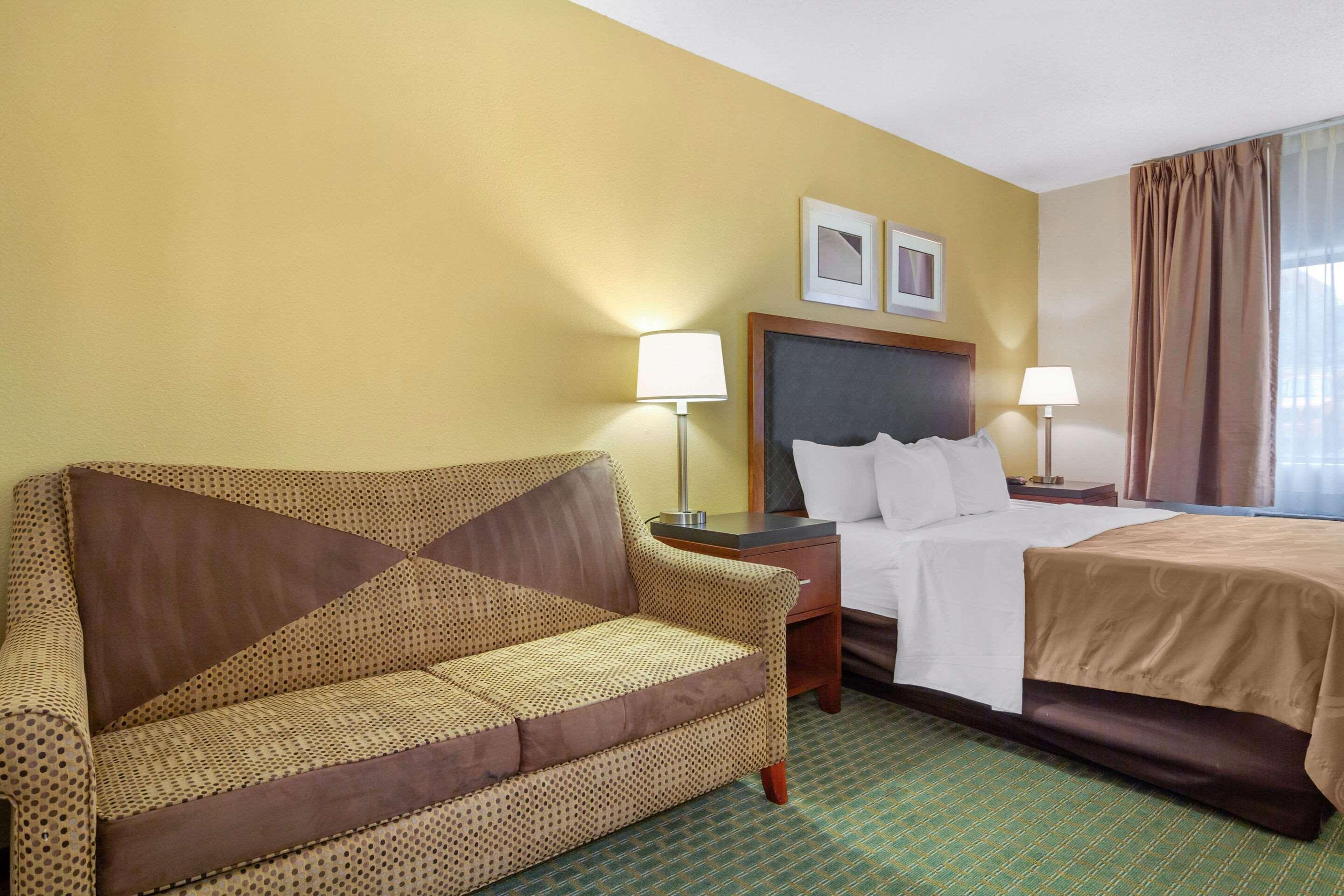 Quality Inn & Suites Lakewood - Denver Southwest Zewnętrze zdjęcie
