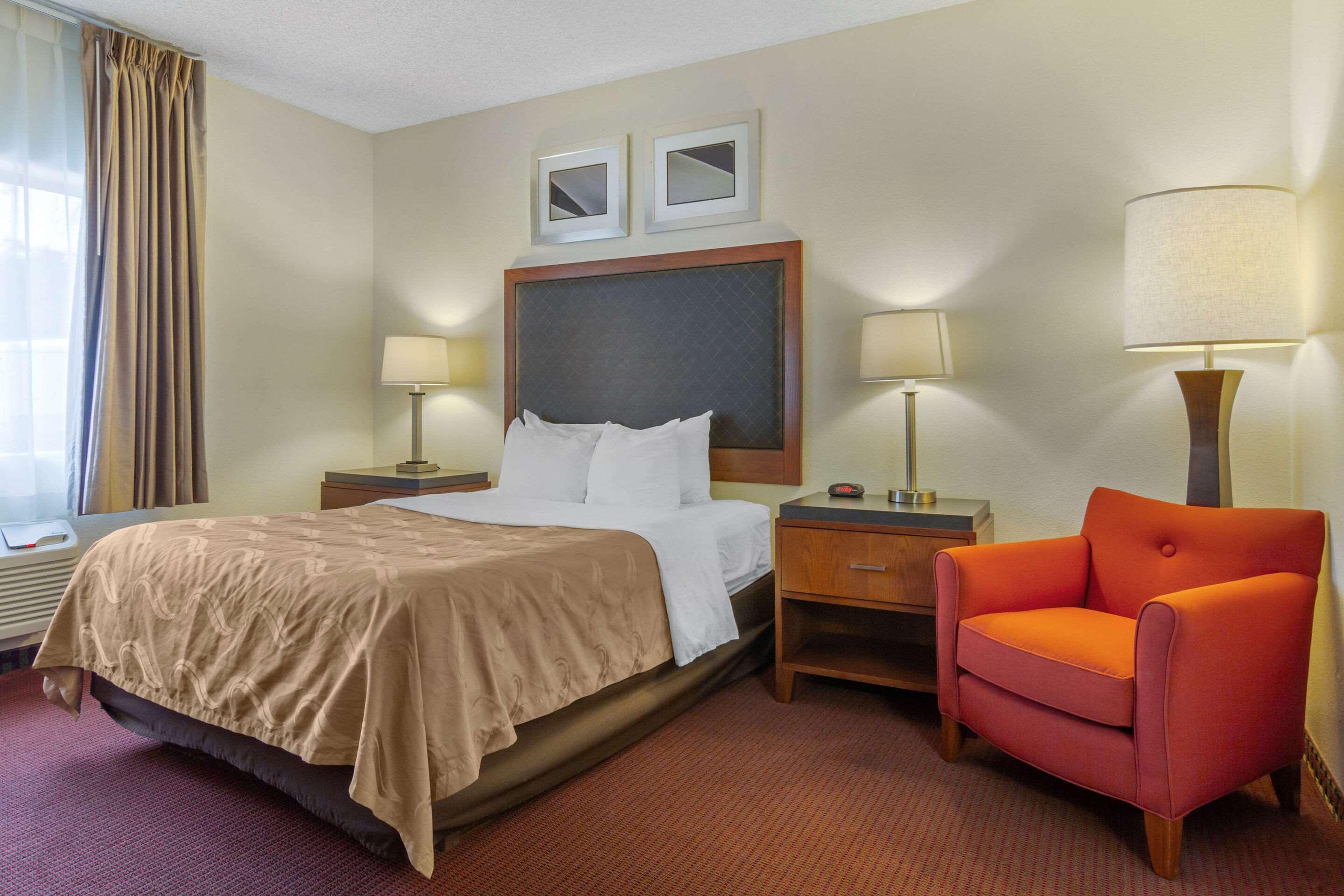 Quality Inn & Suites Lakewood - Denver Southwest Zewnętrze zdjęcie