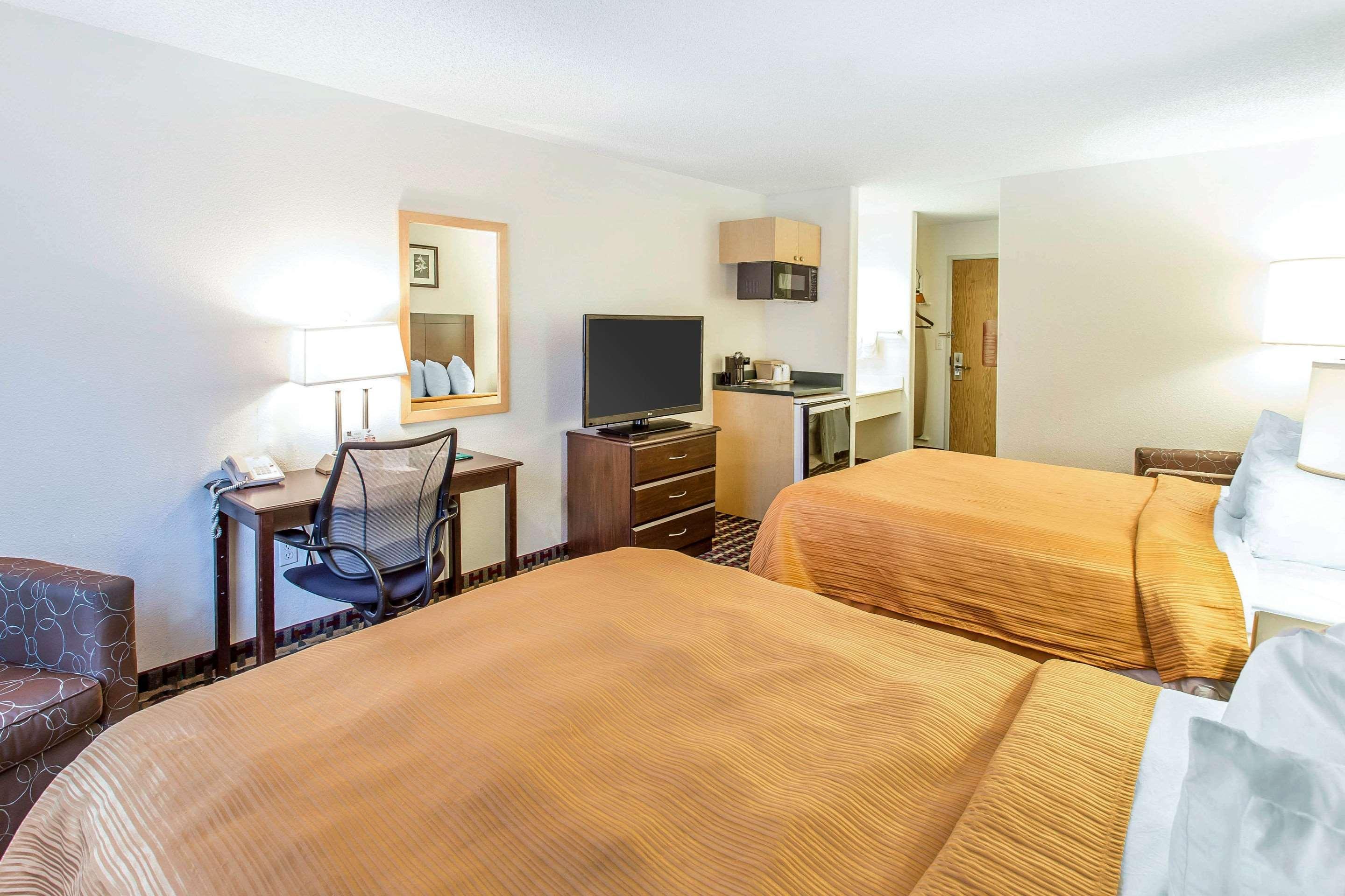 Quality Inn & Suites Lakewood - Denver Southwest Zewnętrze zdjęcie