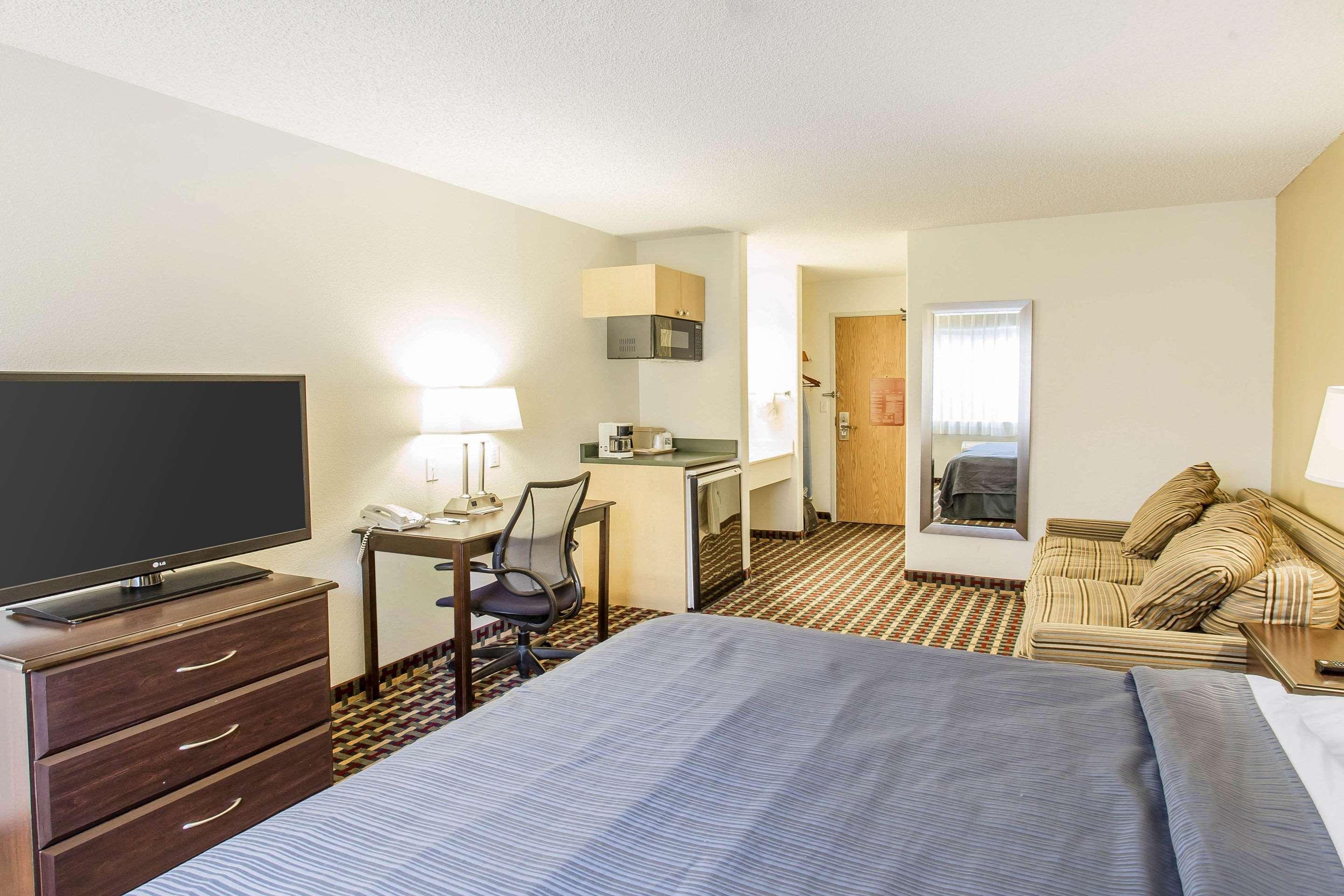 Quality Inn & Suites Lakewood - Denver Southwest Zewnętrze zdjęcie