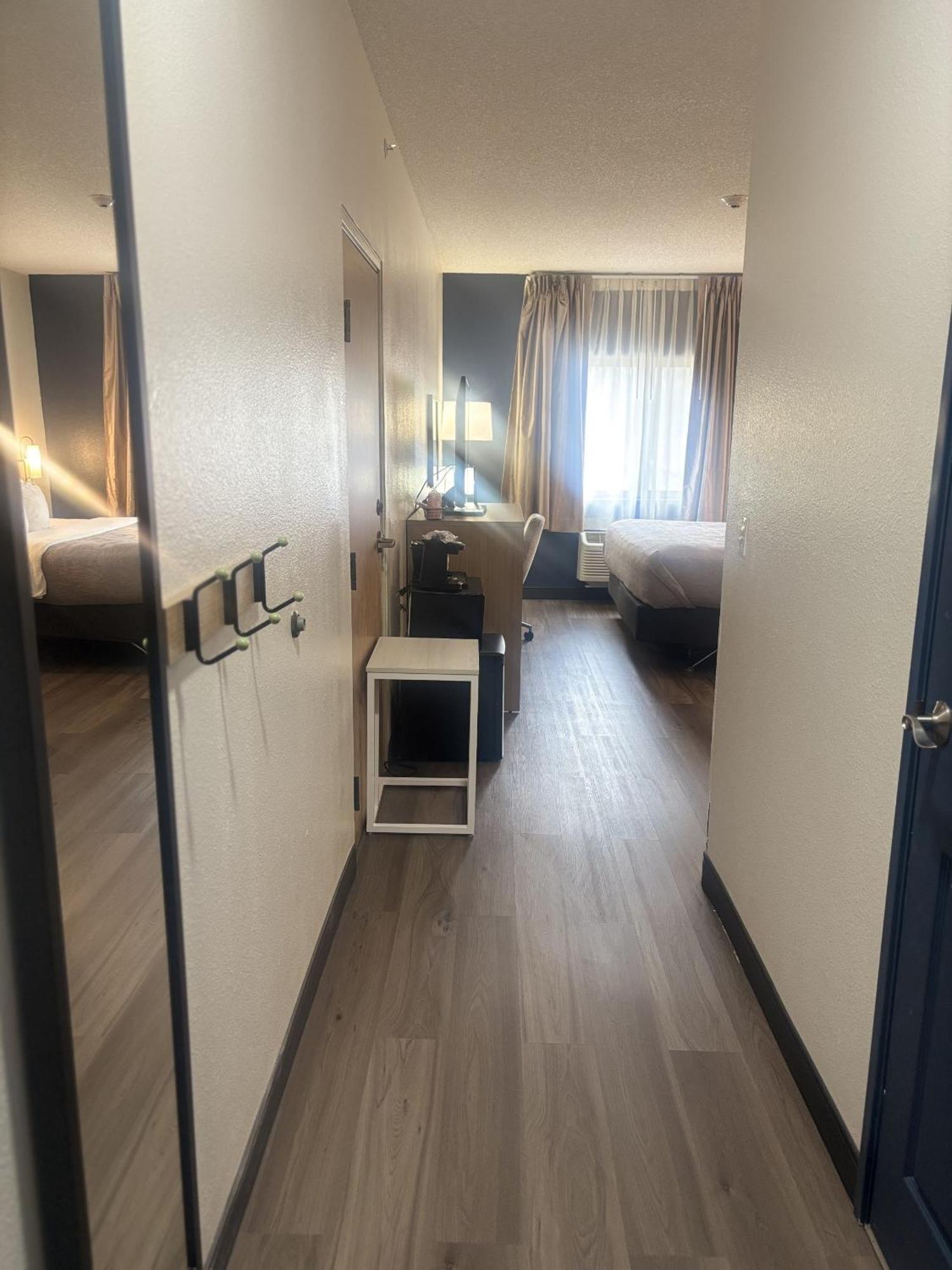 Quality Inn & Suites Lakewood - Denver Southwest Zewnętrze zdjęcie