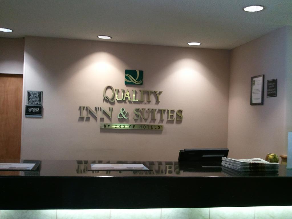 Quality Inn & Suites Lakewood - Denver Southwest Zewnętrze zdjęcie